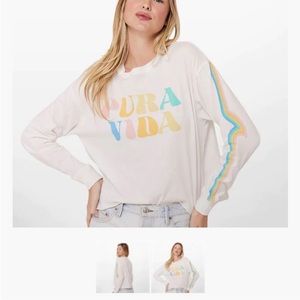 NWT Pura Vida cropped tee size large